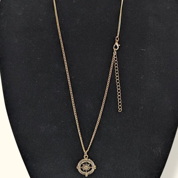 (2/$20) Long Compass Pendant Necklace - Picture 5 of 6